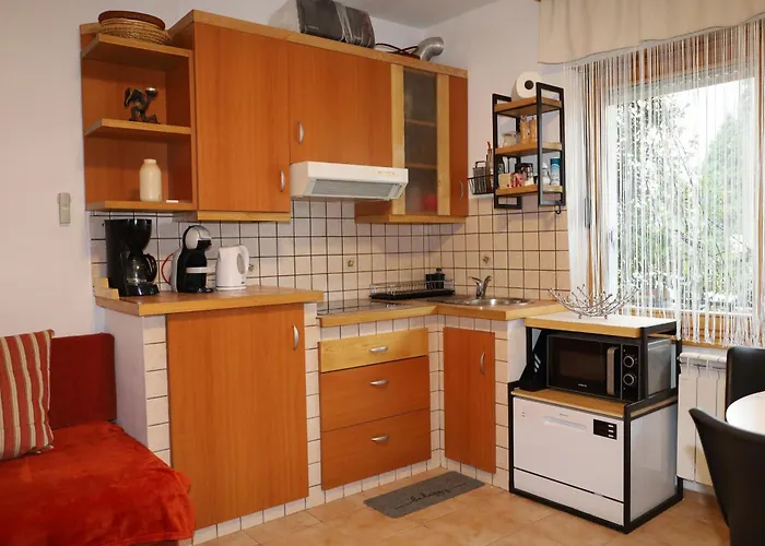 Norma * ボヴェツ